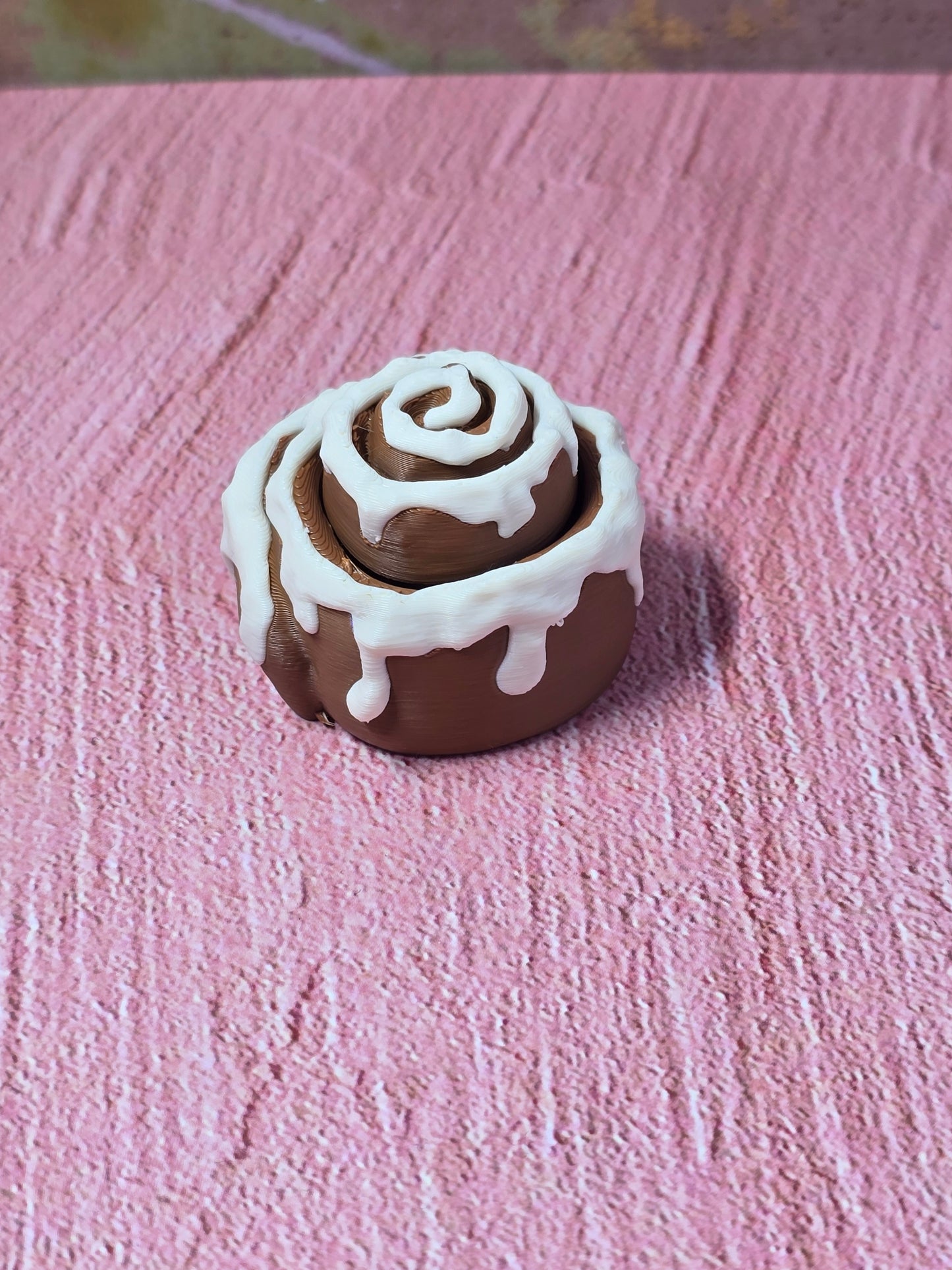 Cinnamon Roll Fidget Clicker